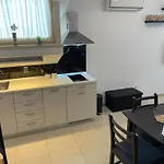 Апартаменты Piazza Square Centre *