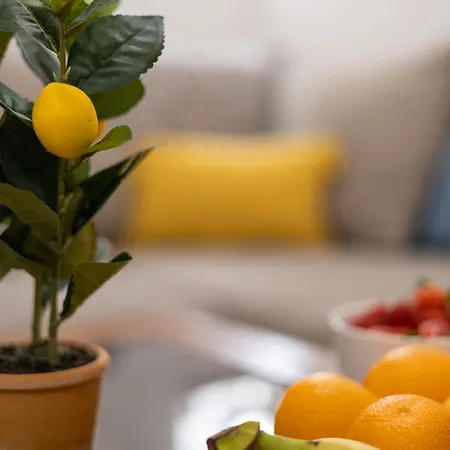 Daire Piazza Square Centre