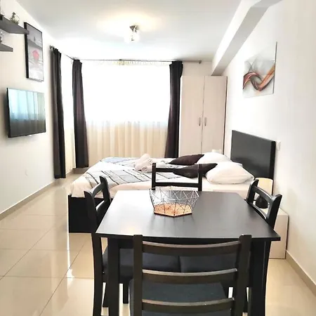 Piazza Square Centre Daire